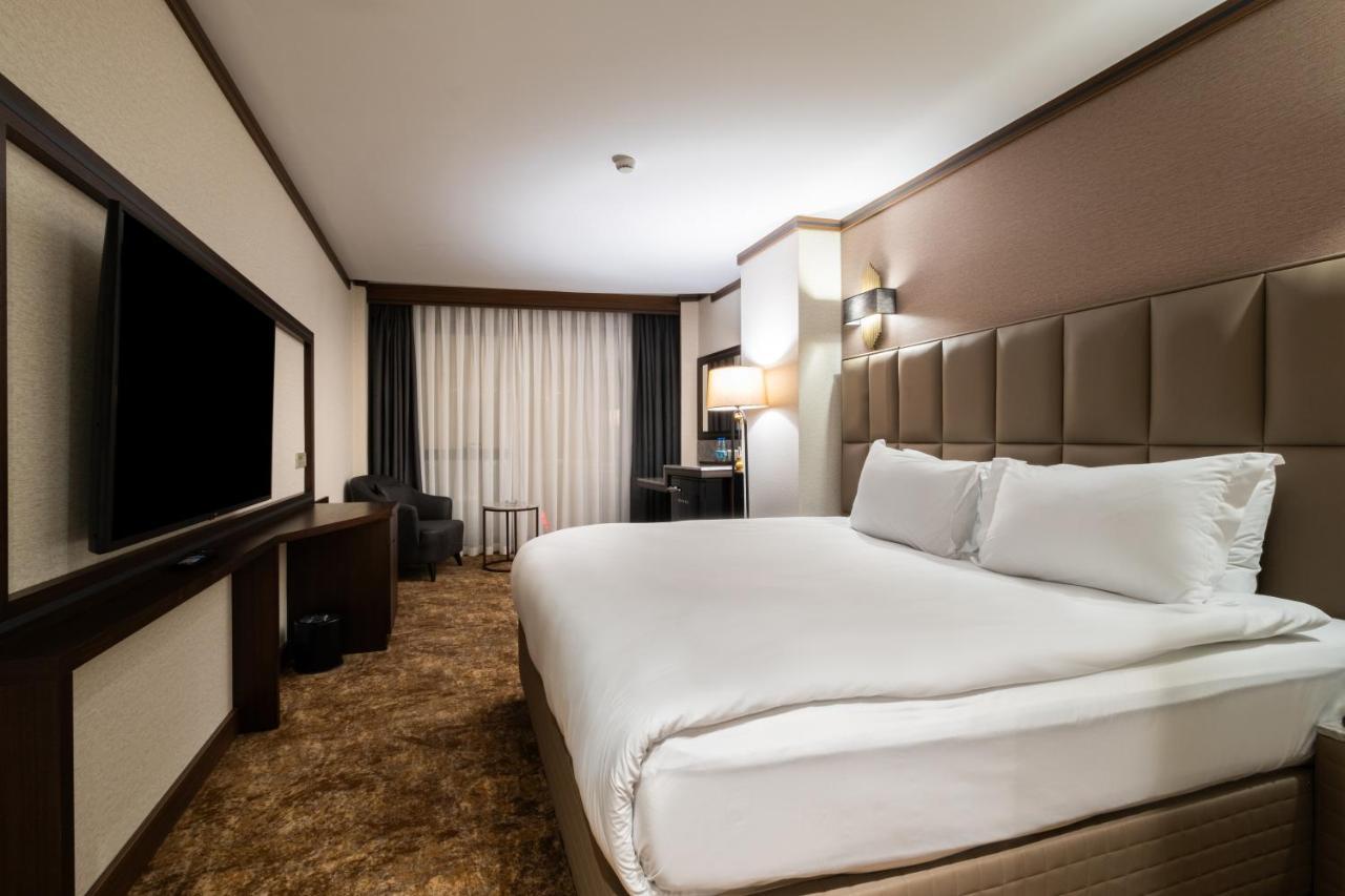 Park Dedeman Kizilay Ankara Hotel Exterior photo
