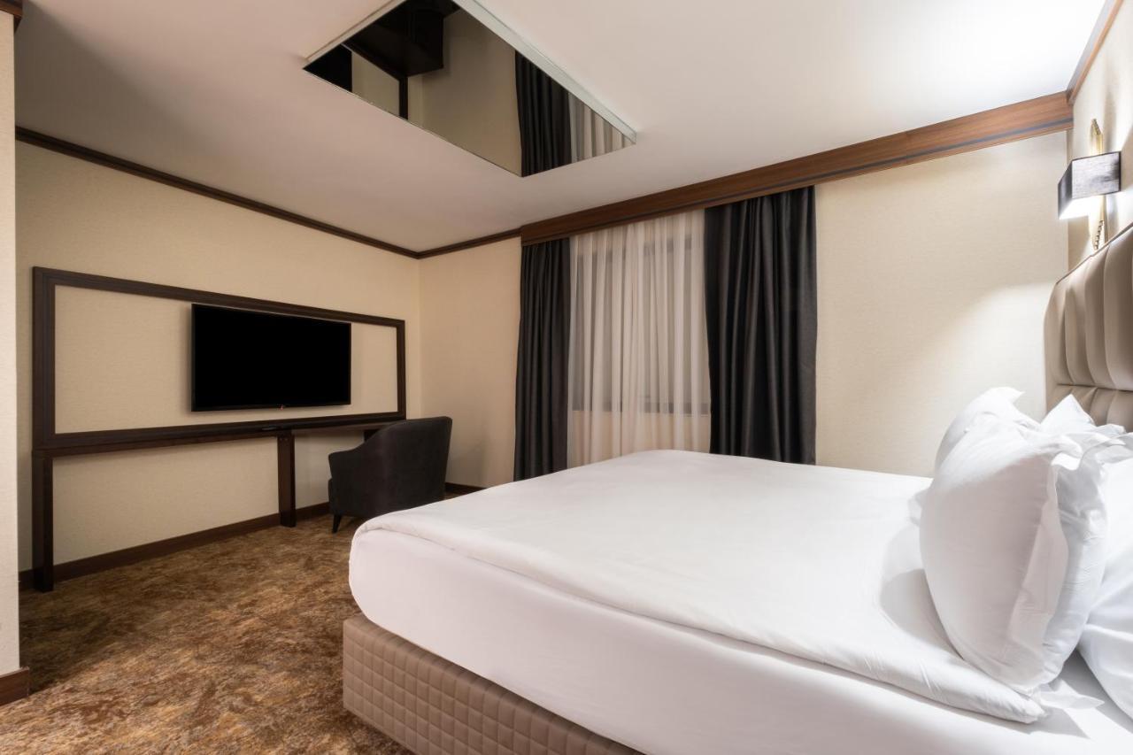 Park Dedeman Kizilay Ankara Hotel Exterior photo